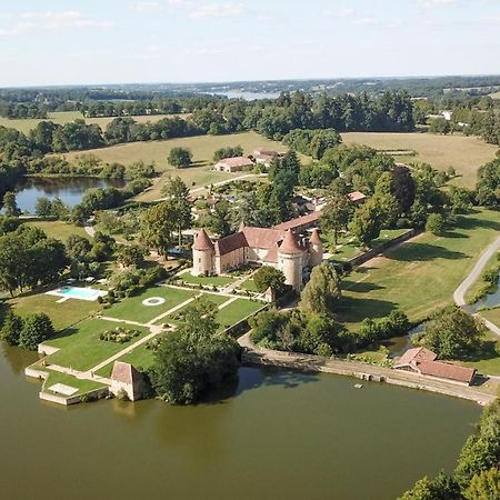 Hotel Domaine Des Etangs, Auberge Resorts Collection Massignac Екстериор снимка