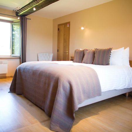 Hotel Domaine Des Etangs, Auberge Resorts Collection Massignac Екстериор снимка