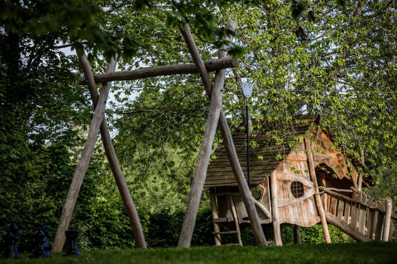 Hotel Domaine Des Etangs, Auberge Resorts Collection Massignac Екстериор снимка