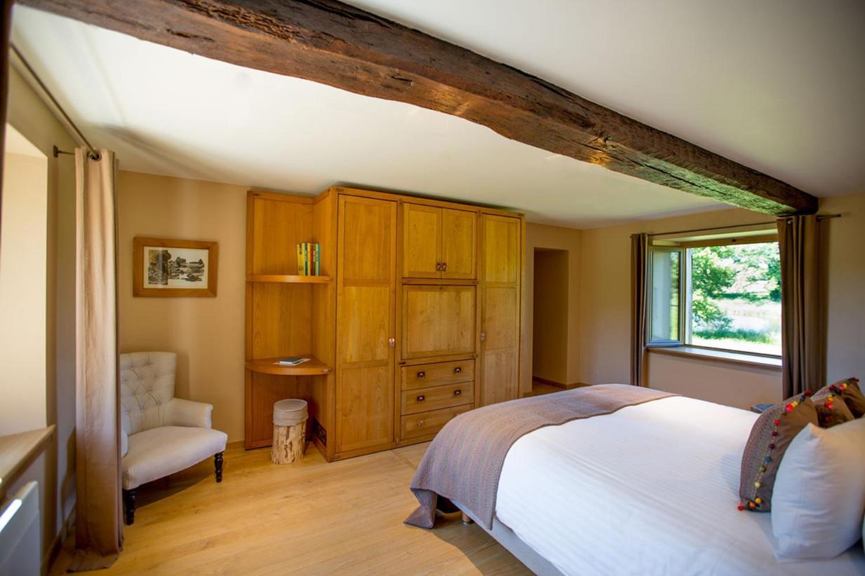 Hotel Domaine Des Etangs, Auberge Resorts Collection Massignac Екстериор снимка