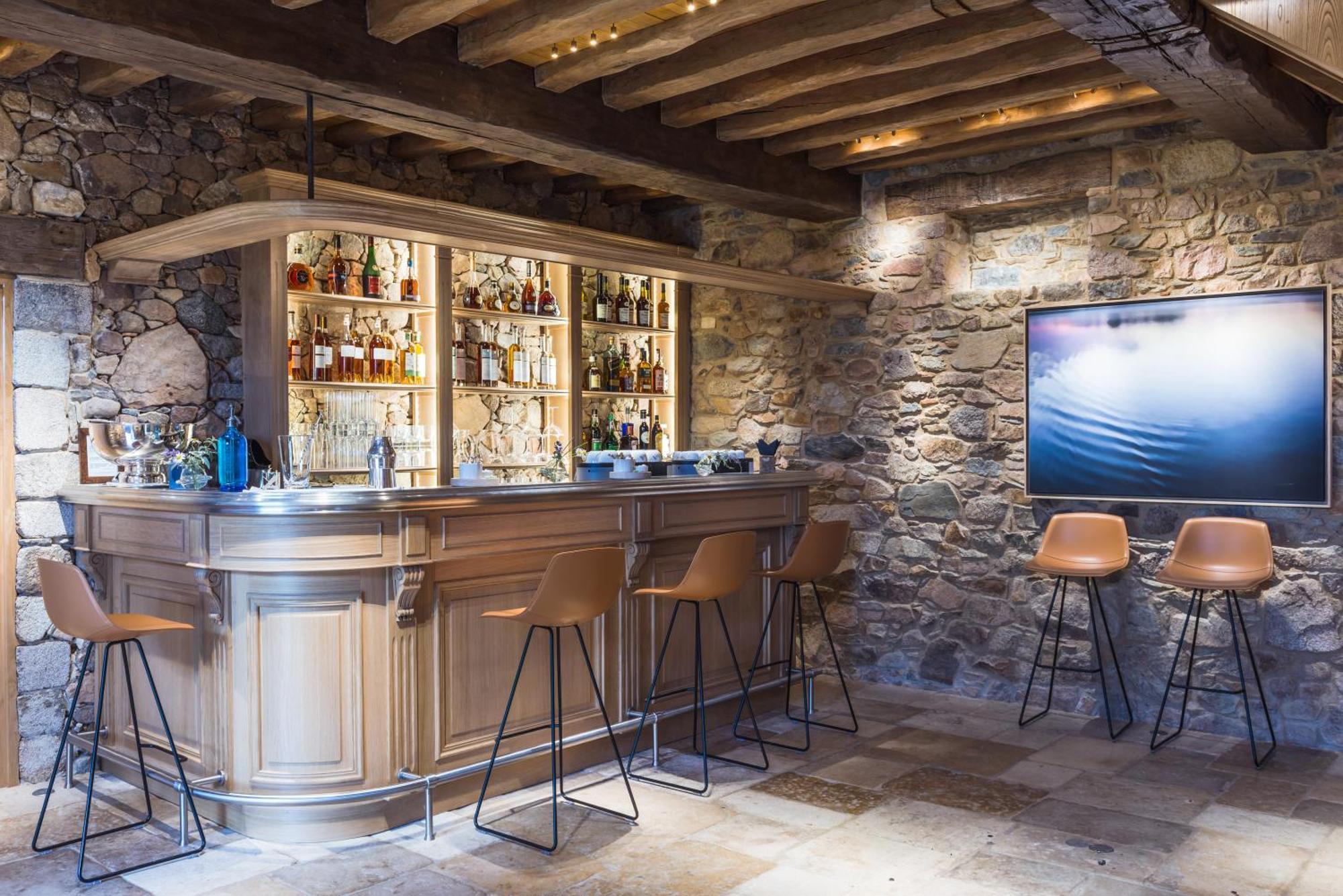 Hotel Domaine Des Etangs, Auberge Resorts Collection Massignac Екстериор снимка