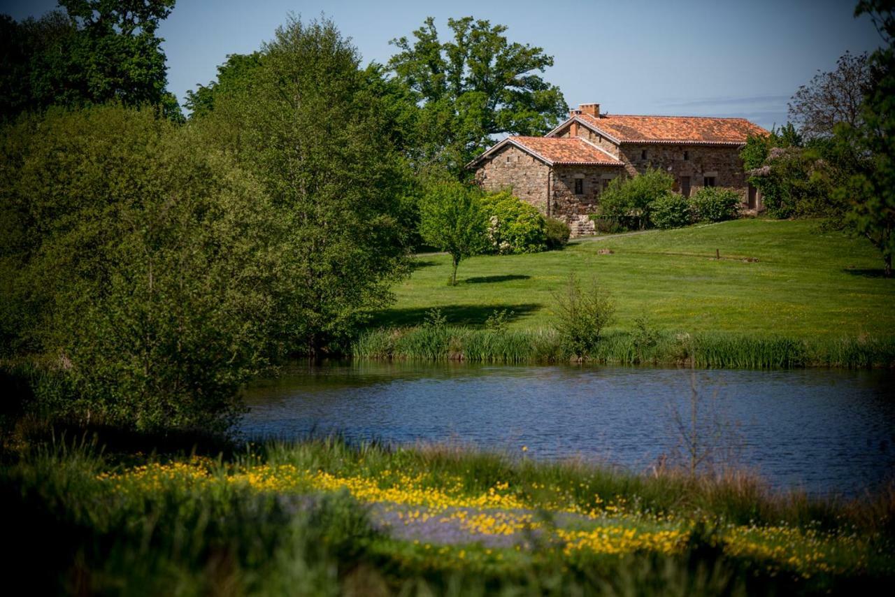 Hotel Domaine Des Etangs, Auberge Resorts Collection Massignac Екстериор снимка
